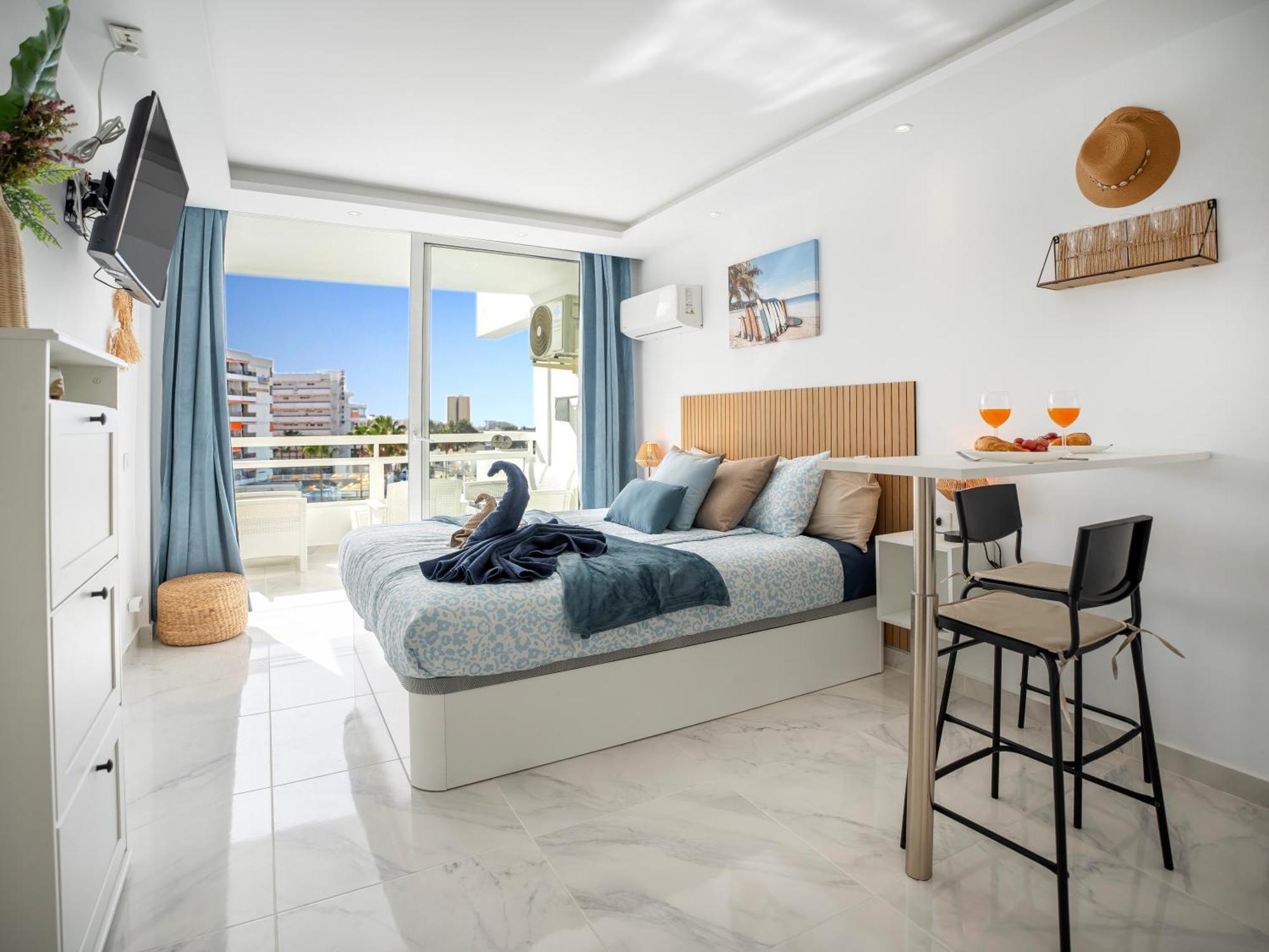 Stylish With Ocean View And Pool, Ponderosa, 322
